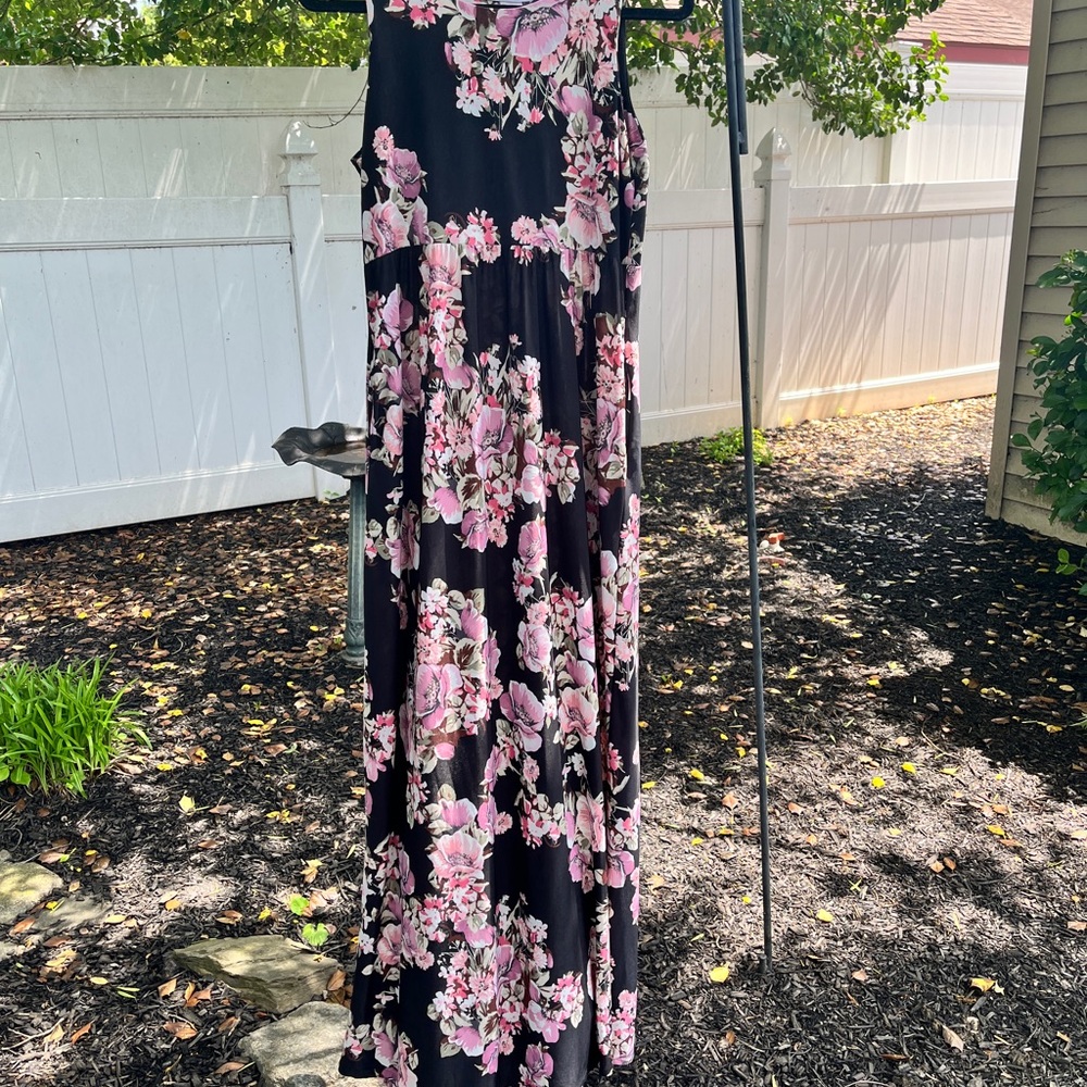 Honey and Lace Black and Pink Floral Maxi Dress